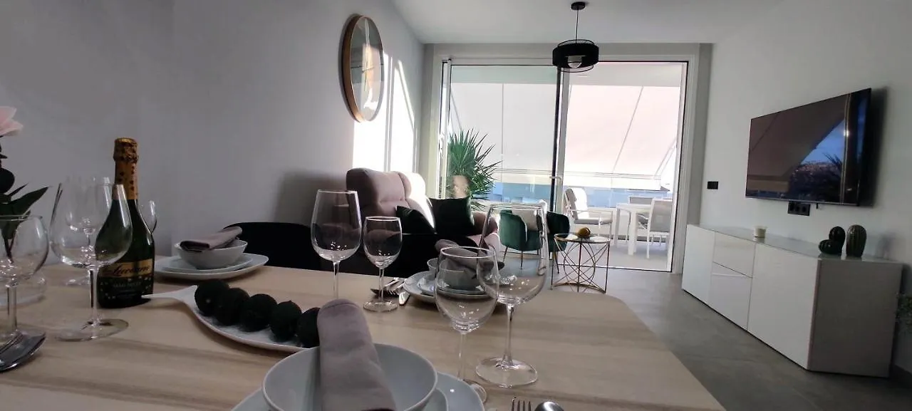 Costa Adeje Ocean View Apartment  Costa Adeje (Tenerife)